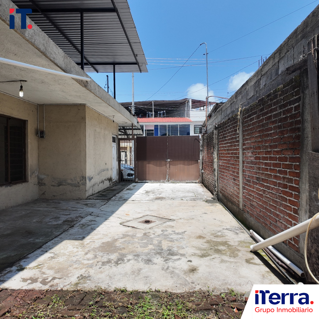 11 VENTA DE CASA Y TERRENO EN URUAPAN MICHOACAN